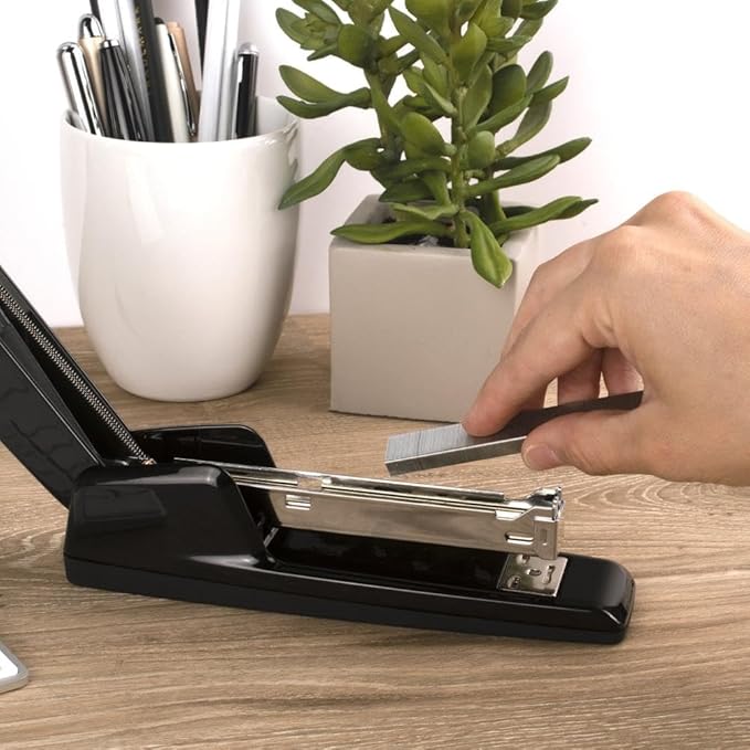 Swingline Stapler, 30 Sheet Capacity, 747 Business Stapler, Jam Free, Metal, Black (74732)