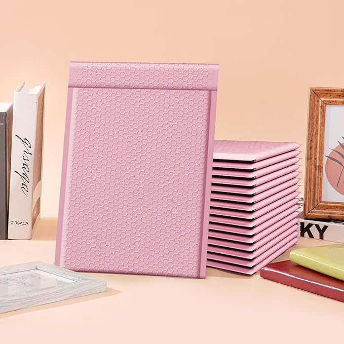 Fuxury Bubble Mailers 10.5x16#5 Light Pink,Self Seal Strong Adhesive Poly Padded Envelopes,Waterproof Bubble Mailing Envelopes,Cushioning Packaging Bags for Books,Clothes, Makeup Supplies 250 Pack