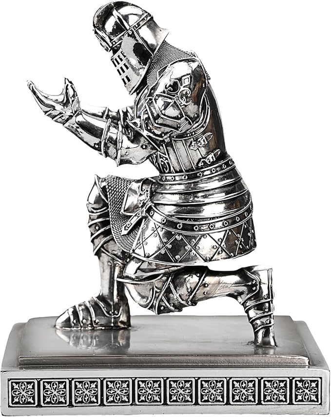 King's Guard Knight Pen Holder Pen Stand Desk Organizers and Accessories Resin Pencil Holder as Gift for Office and Home (Silver(Plating))