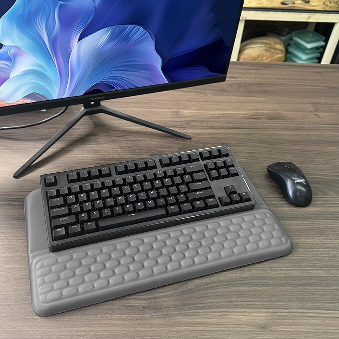 Computer Keyboard Stand with Wrist Rest, Ergonomic Tilted Keyboard Holder - Keyboard Riser with Wrist Pad - Keyboard Tray Support for Office Home - Gray