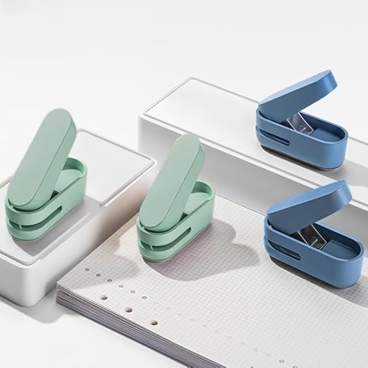 Magnoloran 2 Pack Single Hole Punch, 1/4 inch Mini Small Hole Puncher Heavy Duty Paper Hole Puncher Small Hole Punch One Hole Puncher for Crafts Paper Cards Tags Scrapbook-Blue&Green