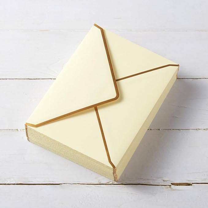 100 Pack A7 Envelopes 5 x 7 Card Envelopes V Flap with Gold Border for Office, Wedding Gift Cards, Invitations, Graduation, Baby Shower, Parties (Cream Color, 5.32 x 7.28 Inches)