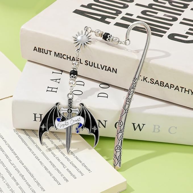 Fantasy Dragon Leather Corner Bookmark, Elegant Metal Dragon Charms Leather Page Saver, Chic Book Accessory for Bookworms, Great Gift for Dragon & Book Lovers (ACotar)