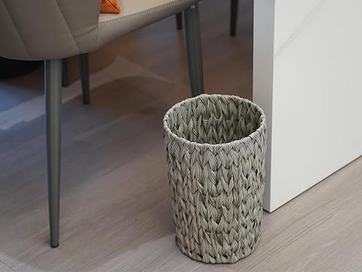 Wicker Trash Can,Small Bathroom Trash Can,Waterproof Wicker Waste Basket for Bathroom,Handwoven Wastebasket for Office,2 Gallon Grey Round