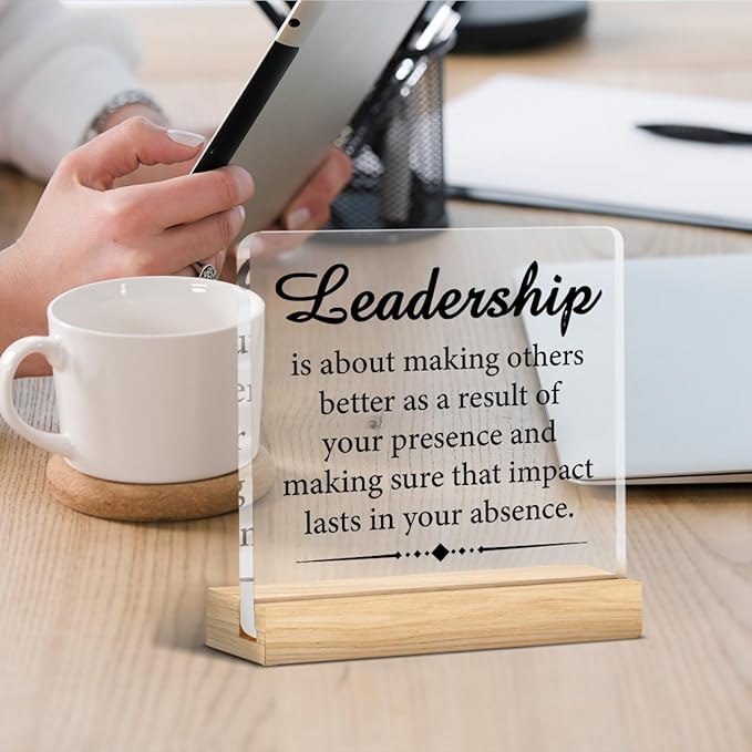 Leadership Gifts for Women Men, Appreciation Gifts for Leaders Managers Bosses, Inspirational Leadership Definition Clear Acrylic Desk Decor Decorative Sign for Office, 4 x 4 Inches