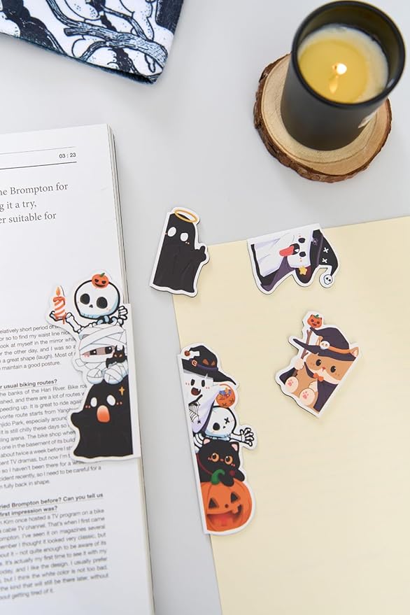 5pcs/Set Cute Magnetic Bookmark, Funny Peeping Ghost Book Marker Clip for Teachers, Students, Book Lovers Gifts, Printing on 2 Side (Ghost)