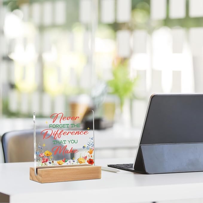 Inspirational Gifts Acrylic Sign with Wood Stand, Thank You Gifts for Women Boss Coworkers Bedroom Office Living Room Desk Cubicle Table Shelf Decor, Farewell Retirement Gifts for Women Coworker