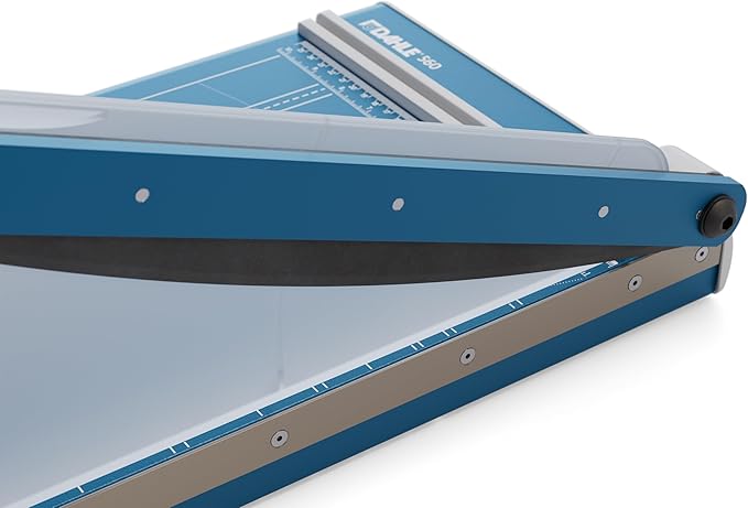 Dahle 560 Professional Guillotine Trimmer, 13" Cut Length, 25 Sheet Capacity, Self-Sharpening, Safety Shield, German Engineered Paper Cutter