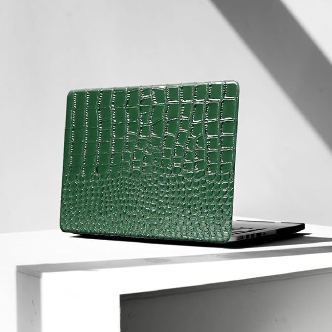 KEROM Compatible with Crocodile MacBook Pro 16 inch Case 2025-2021 M4 M3 M2 M1 Pro/Max Chip A3403 A3186 A2991 A2780 A2485, Textured Aligator Skin PU Leather Hardshell & Keyboard Cover, Emerald Green