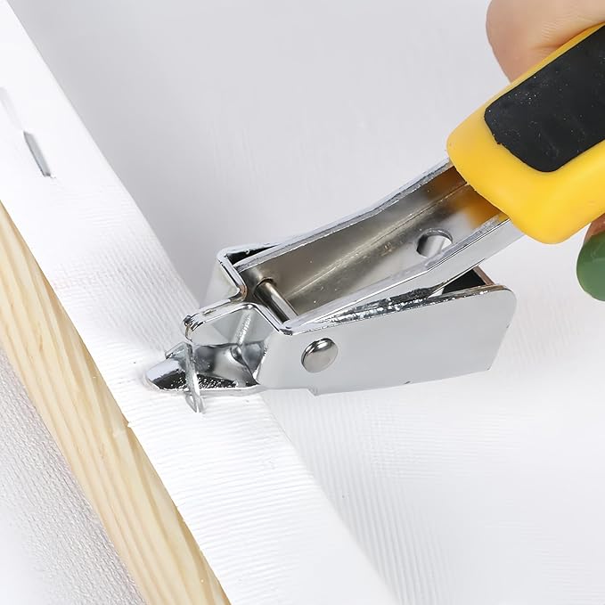 Staple Remover, Heavy Duty Staple Remover Tool,Upholstery Stapler Remover for Carpet,Wood,Floor, Furniture, Construction, Industrial Staple Lifter Removes Flooring, Carton Box Staples(Yellow)