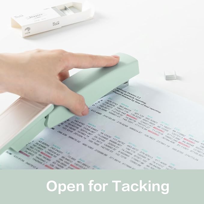 Deli Stapler, Desktop Stapler, Office Staplers, 25 Sheet Capacity, Includes 1000 Staples and Staple Remover, Green