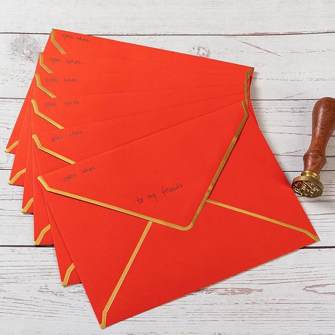 100 Pack Christmas A7 Envelopes 5x7 Envelopes Green Red with Gold Border for Office, Wedding Gift Cards, Invitations, Graduation, Baby Shower, Parties, 5.32 x 7.28 Inches