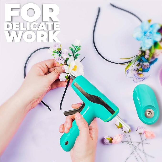 MONVICT Smart Power-Off Cordless Hot Glue Gun, Mini Glue Gun Kit with 2.2A Battery, Storage Bag, 40 Pcs Glue Sticks, 10 Pcs Craft Sticks, USB-C Rechargeable Hot Melt Glue Gun for DIY Craft Gift