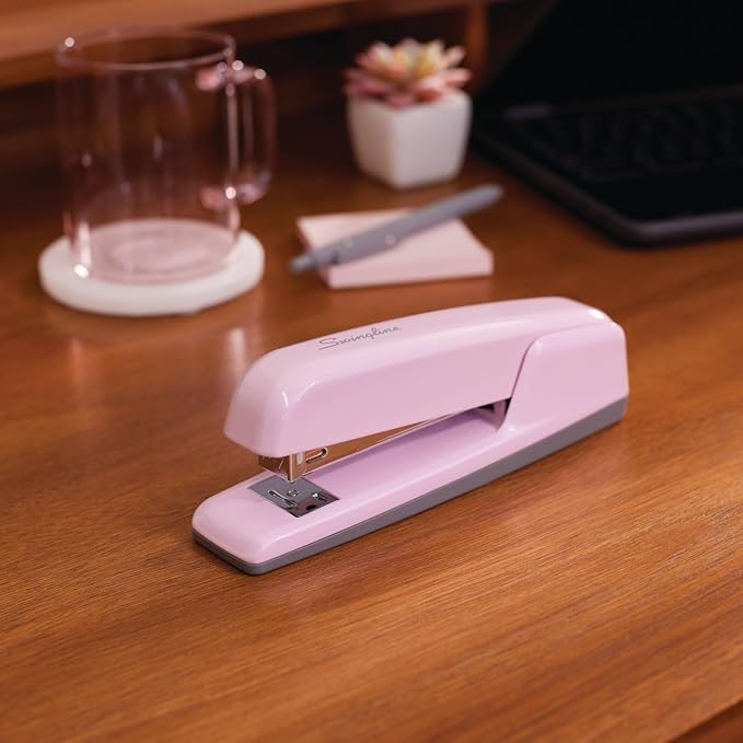 Swingline Stapler, 30 Sheet Capacity, 747 Business Stapler, Jam Free, Metal, Blush Pink (S7074740)