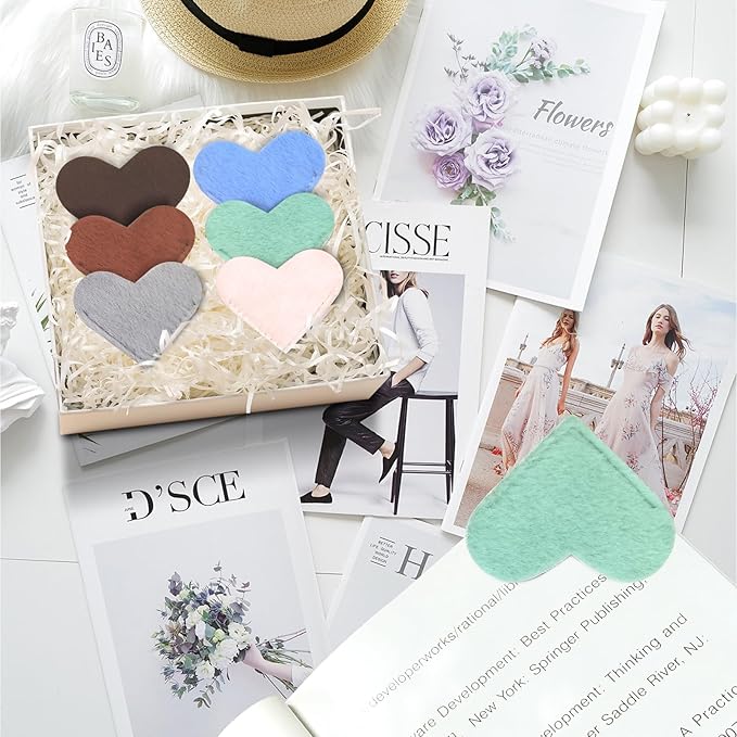 Leather Heart Bookmarks - Winjeto 6 Pieces Cute Corner Page Book Marks for Teachers Students Book Reading Lovers, for School Office Home Supplies (Furry（6pcs）)