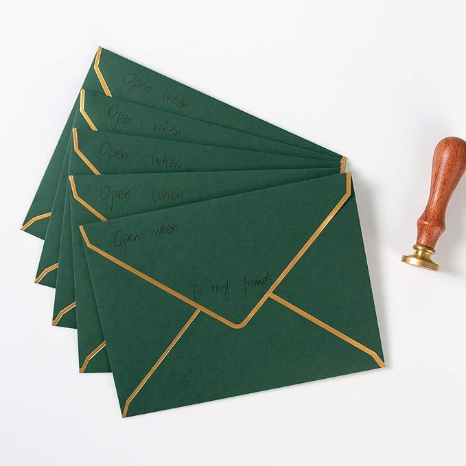 100 Pack A7 Envelopes 5 x 7 Card Envelopes V Flap with Gold Border for Office, Wedding Gift Cards, Invitations, Graduation, Baby Shower, Parties (5.32 x 7.28 Inches, Dark Green)