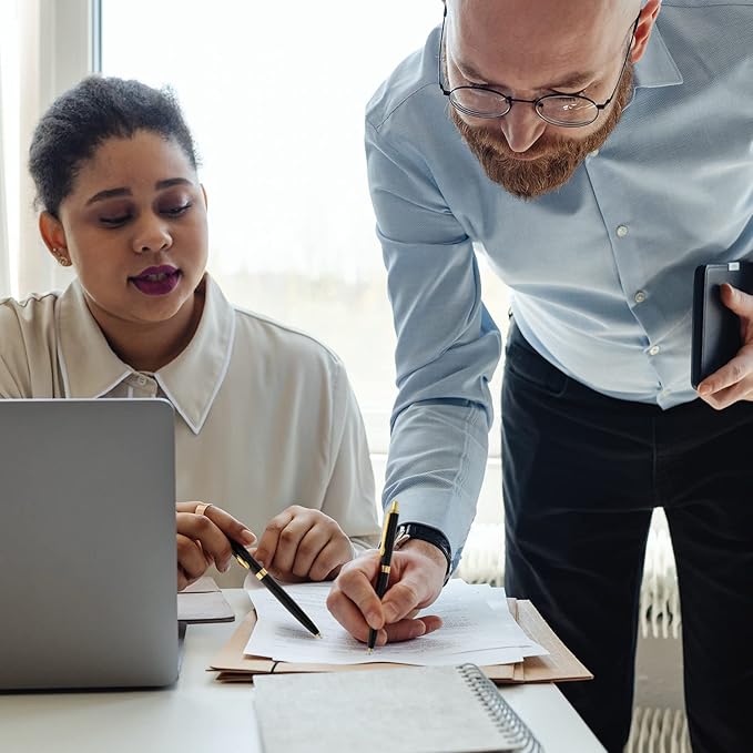 LINFANC 4 Pack Ballpoint Pens, Premium Retractable Metal Ballpoint Pen, Matte Black with Gold Trim, Medium Point 1.0mm Black Ink Pen for Home School Work Office Supplies, Extra 4 Refills