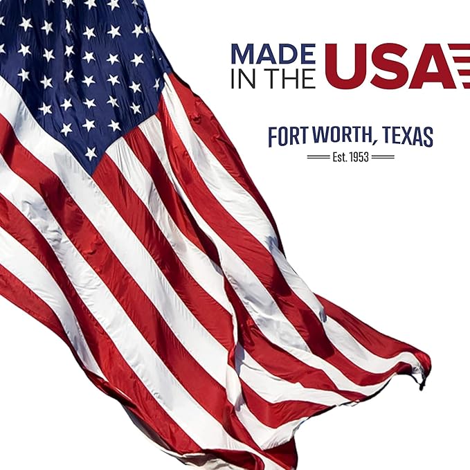 Samsill Economy 0.5 Inch 3 Ring Binder Bulk Pallet, Made in The USA, Round Ring Binder, Customizable Clear View Cover, White, Pallet of 768 Binders in 32 Cartons