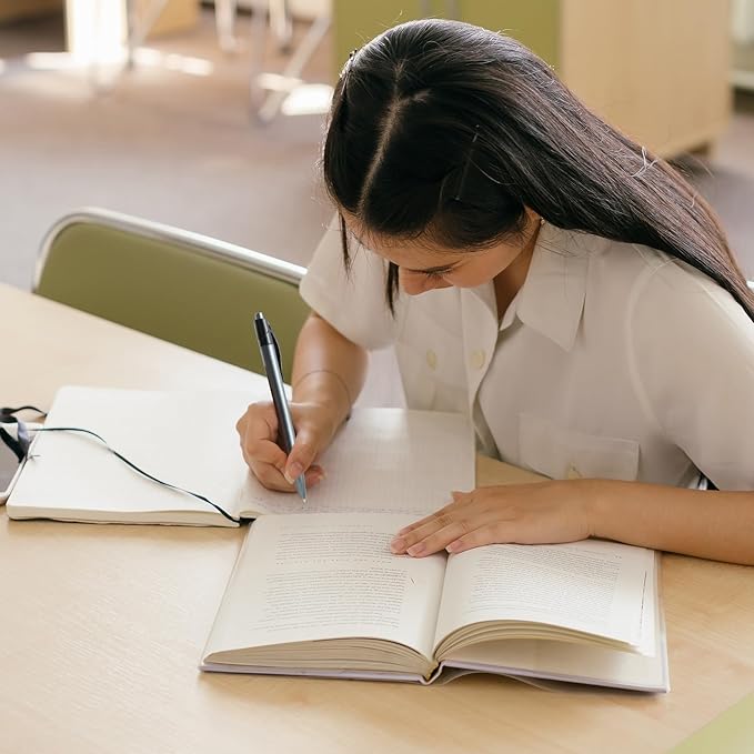 Yuxingrong Retractable Black Ballpoint Pen for Smooth Writing 1.0mm Medium Pack of 50, click pens with comfort grip, Idea for Journaling, Planner, Note Taking