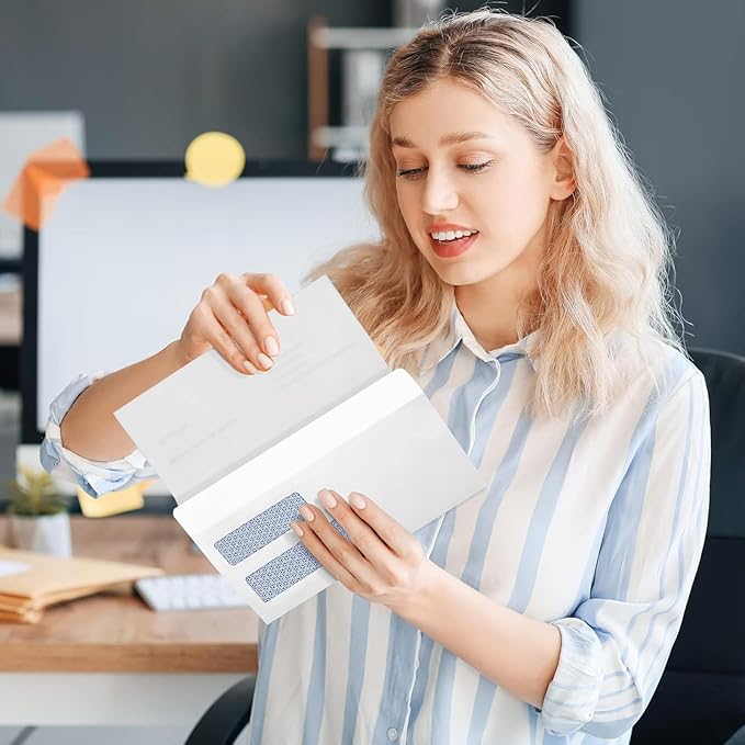 SUNEE Envelopes Self Seal – #10 Double Window Envelopes 500 Pack, Security Tint, Self Seal Closure, Fits Standard Business Checks, 4-1/8 x 9-1/2 Letter Envelope for Invoices & Mailings, 24LB