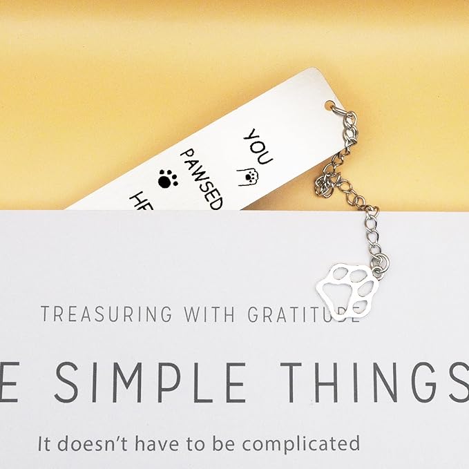 Cat Gifts for Women Men Cat Bookmark for Cat Lovers Book Lover Funny Cute Cat Bookmarks Birthday Christmas Stocking Stuffers for Teen Girls Boys Valentine Pet Day Gift for Bookish Book Accessories