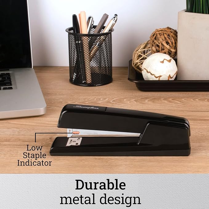 Swingline Stapler, 30 Sheet Capacity, 747 Classic Stapler, Jam Free, Metal, Black (74701)