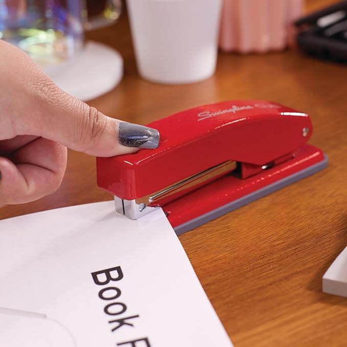 Swingline Stapler, Cub Compact Desktop Stapler, 20 Sheet Capacity, Metal, Rio Red (S701070)