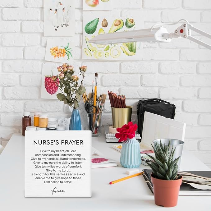 Nurse's Prayer Decor Nursing Graduation Gift Nurse Decorations Home Office Wood Sign for Desk Table Shelf 5 x 5 Inches