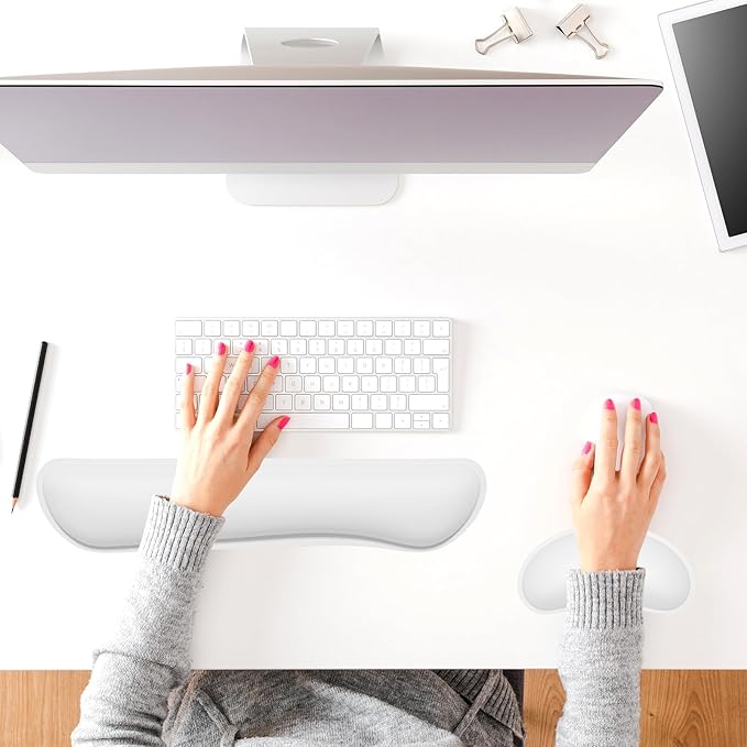 Dapesuom Keyboard Wrist Rest Set, Cute PU Leather Wrist Cushion for Computer Keyboard and Mousepad, Memory Foam Mouse Pad Rests Support with Non-Slip Base for Typing Pain Relief, Laptop, Ivory White