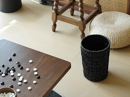 Wicker Trash Can,Small Trash Can,Handwoven Waterproof Wicker Trash Basket,Round Garbage Can,Compact Waste Basket for Bathroom,Bedroom,Office,2 Gallon Black