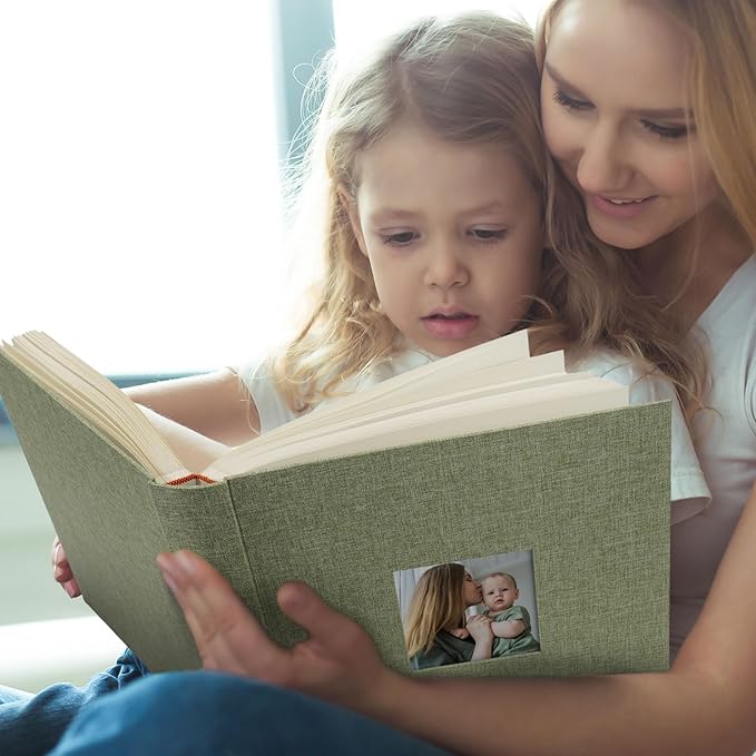 Vienrose Premium Scrapbook Photo Album with Writing Space 12"x12", DIY Scrapbook Album with 60 Pages, Large Photo Book for Baby Family Travel Vacation, Grass Green