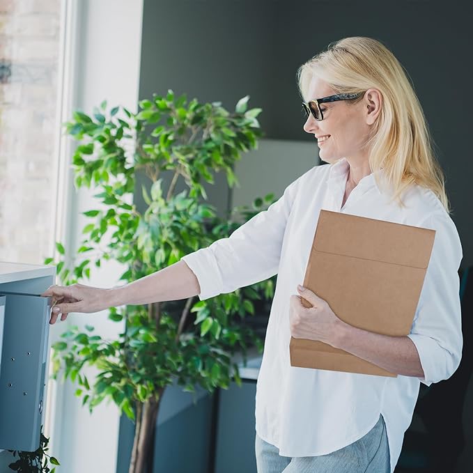 50 Pack 9.4" x 13.2" Expandable Catalog Envelopes, Large Kraft Document Envelopes Self Seal Manilla Envelopes Mailing for Documents, Magazines, Photos