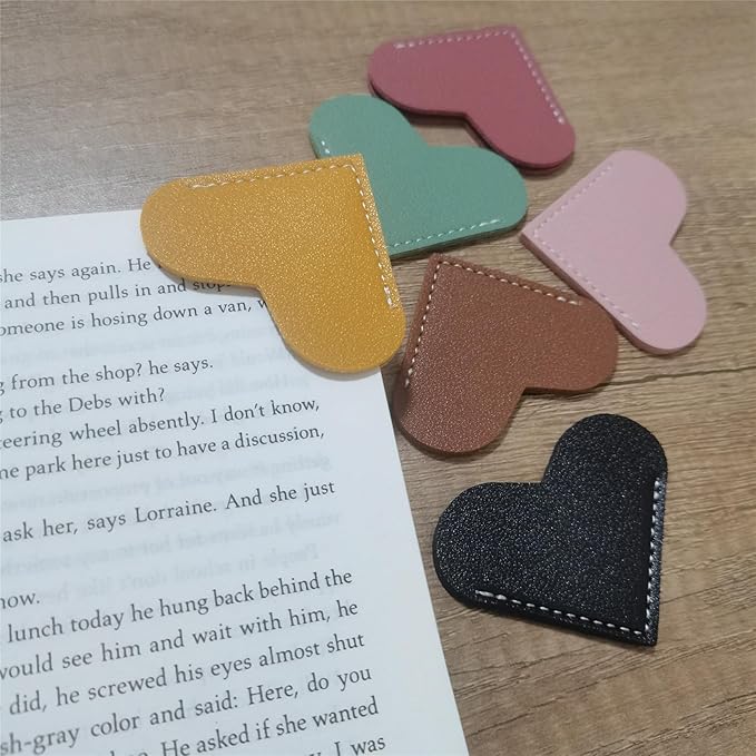6Pcs Bookmarks for Women Book Marks for Reading Lovers, Cute Leather Heart Bookmarks for Friends Teachers Students Book Reading Lovers Present