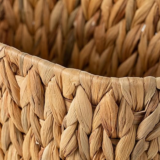 Wicker Trash Can, Bathroom Waste Bin with Built-in Handle Trash Bin, Hand-Woven Water Hyacinth, Wicker Waste Basket, Bedroom, Office, Bathroom Boho Waste Basket, 1 Pack