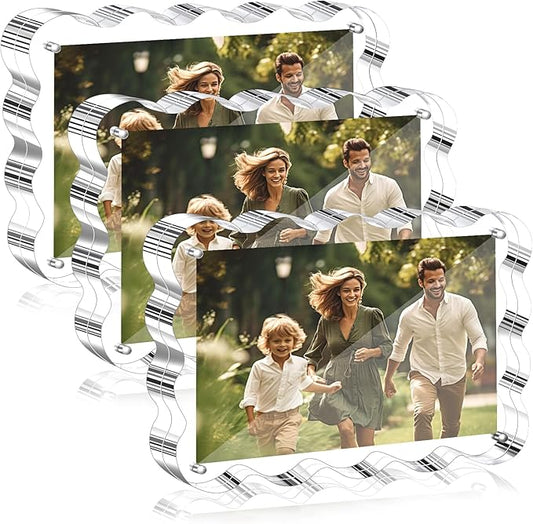 Aheroi Acrylic Picture Frames, 3 Pack 4x6 Clear Scalloped Photo Frame Freestanding Magnetic Double Sided Picture Frames, Transparent Thickened Frameless Acrylic Sign Holder, No Instal