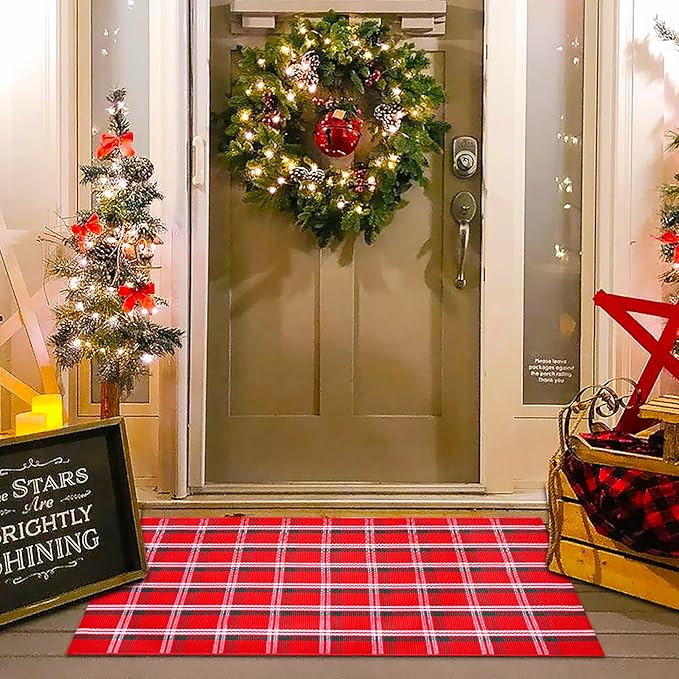 Christmas Red Green White Plaid Rug, 28" x 43" Cotton Hand-Woven Buffalo Check Layered Door Mat for Front Porch, Entryway, Outdoor Holiday Decor, Washable Farmhouse Rug for Home, Patio, Kitchen