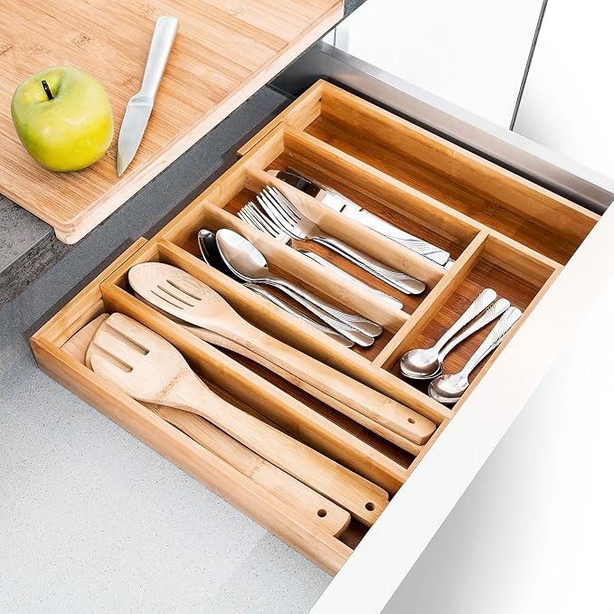 Bamboo Drawer Organizer - Expandable Kitchen Utensil Holder, Adjustable Silverware Drawer Organization, Kitchen Wooden Tray for Cutlery, Flatware & Stationery, 5-7 Slots (Natural)