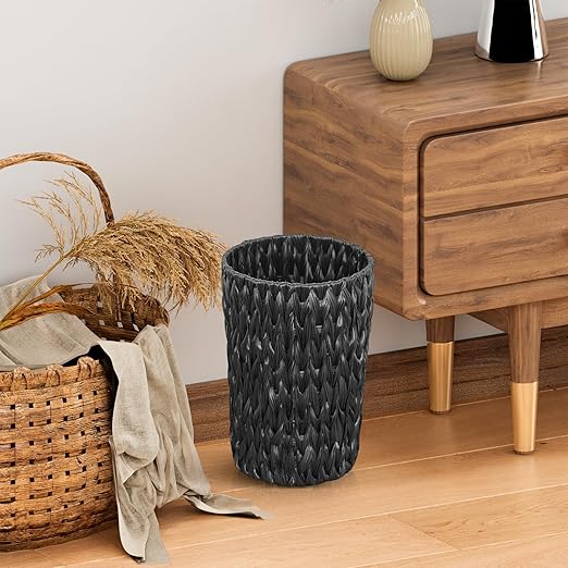 Endymion Black Wicker Trash Can,Small Hand Woven Bathroom Trash Can,Waterproof Woven Trash Basket for Bedroom, Offices or Kitchen,2 Gallon Round