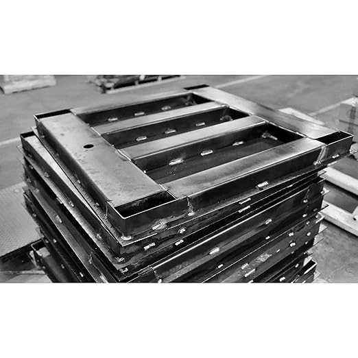 Liberty LS-700-4X6 Heavy Duty General Purpose Floor Scale | 48" x 72" | Capacity of 2.500 lbs x 0.5 lb + Black