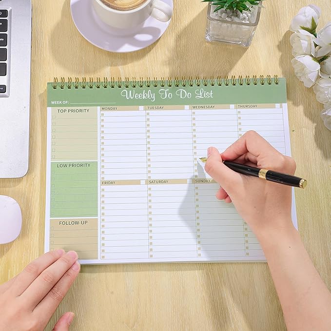 Weekly To Do List Notepad, 8.5''x11'' Weekly Desk Planner with 52 Tear Off Sheets Undated Weekly Planner Habit Tracker & Productivity Organizer for Home School and Work, Light Green