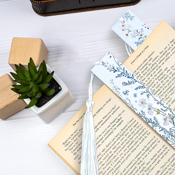 Metal Bookmark Flower Bookmarks for Women Men Book Lovers Book Mark Set of 2 with Tassel Reading Book Accessories Book Marks for Reading Women Men Book Lovers Gifts