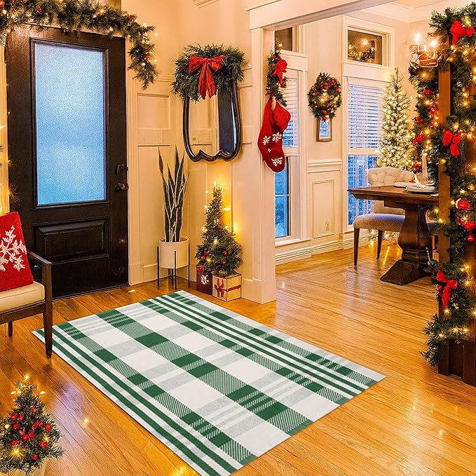 Christmas Green & White Check Rug - 28 x 43 Inches Outdoor Front Door Decor Mat Cotton Washable Hand-Woven Rug Christmas New Year Holiday Porch Entryway Layered Doormat