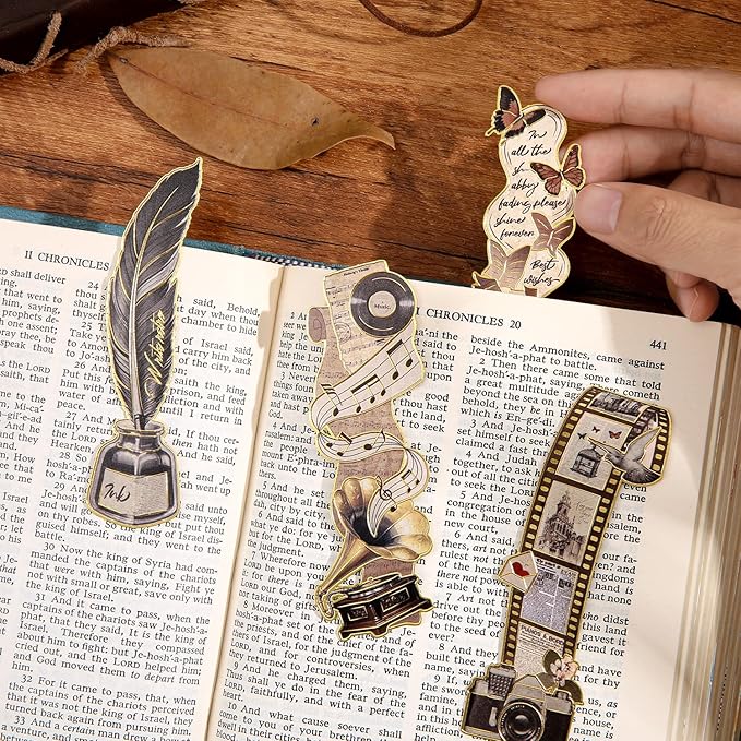 4pcs Vintage Bookmarks for Reading Women & Men, Unique Pretty Cute Metal Book Marks Kit Gifts for Book Lovers, Readers, Writers, Teens, Kids, Fantacy Cool Retro Page Markers Accessories for Bibles