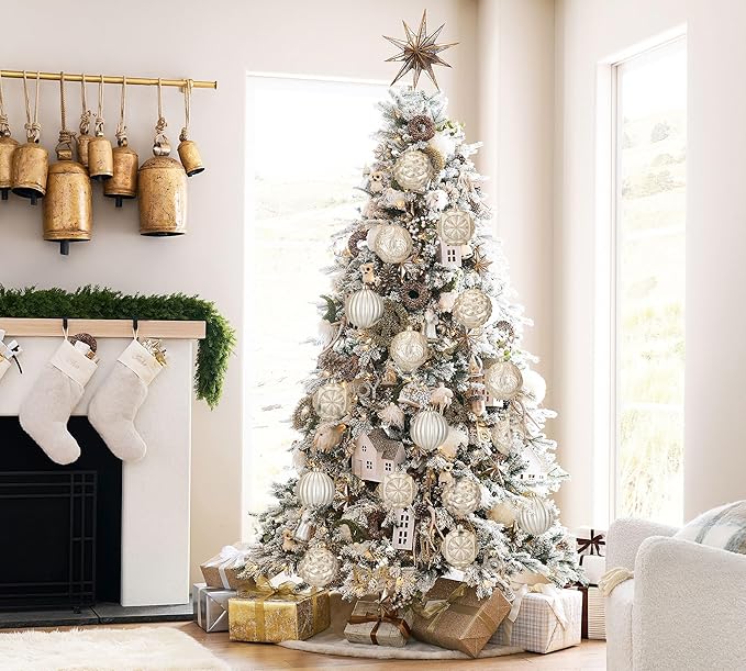 4.7 Inch Large Champagne Gold Christmas Ornaments 4Pcs Christmas Tree Balls Ornaments Shatterproof Christmas Ornaments for Xmas Tree Decor for Holiday Party Wreath Home Decor (Champagne, 120mm)