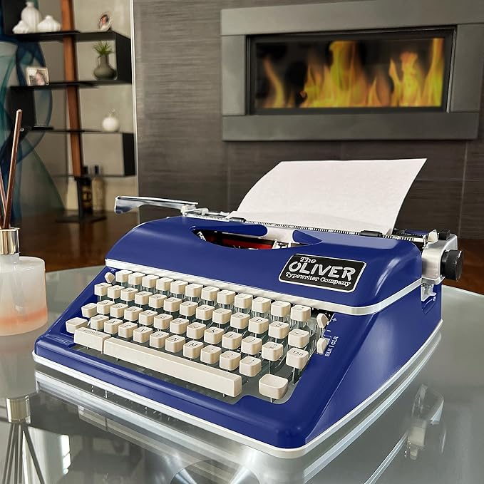 Timeless Manual Typewriter, Blue
