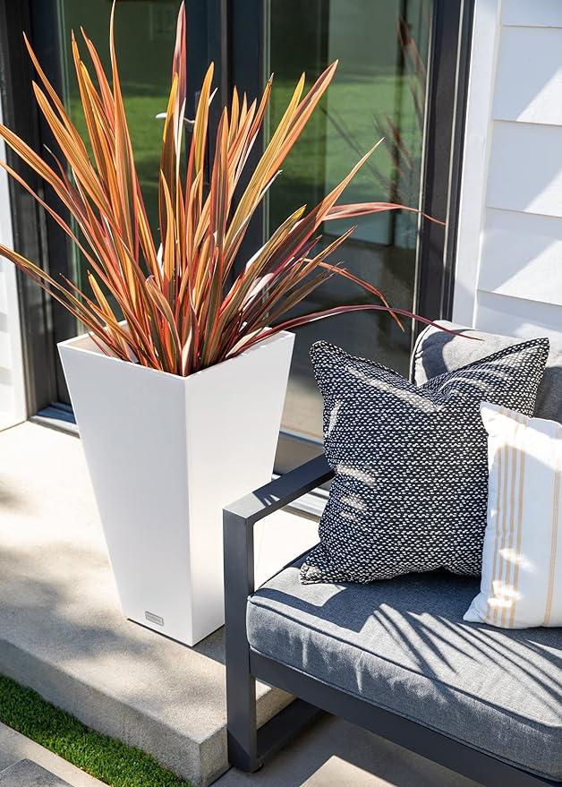 Veradek V-Resin Indoor/Outdoor Taper Planter, 2-Pack (26 inch, White)