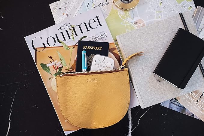 Cross Bailey Light Refillable Fountain Presented in a Everyday Gift Box - Medium Point, Black Ink, Polished Teal